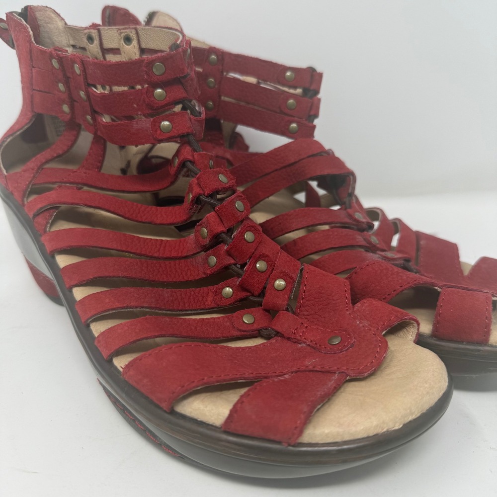 Jambu Sugar Red Leather Gladiator Wedge Sandals Studded Strappy WJ14SUG03